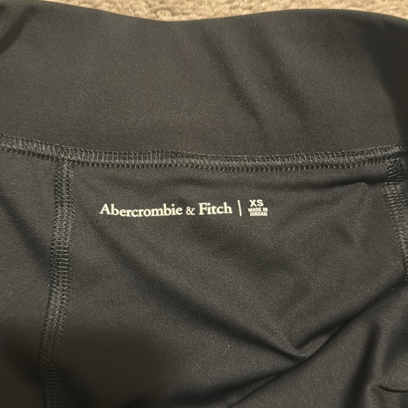 Abercrombie&Fitch Pleated Skirt - Picture 3 of 4
